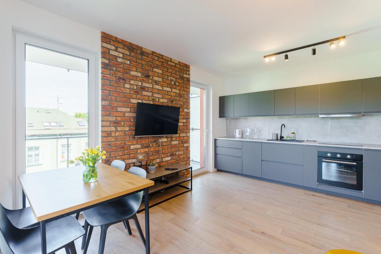 コウォブジェクWyspa Solna Apartament Luxアパートメント エクステリア 写真